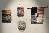 Fiskarin Marttojen ryijynäyttelystä miniryijyjä 2022