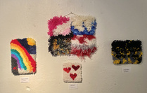 Fiskarin Marttojen ryijynäyttelystä miniryijyjä 2022